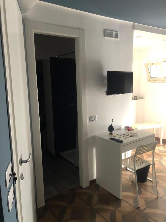 Nonno Peppe Accomodetion Palermo Bagian luar foto